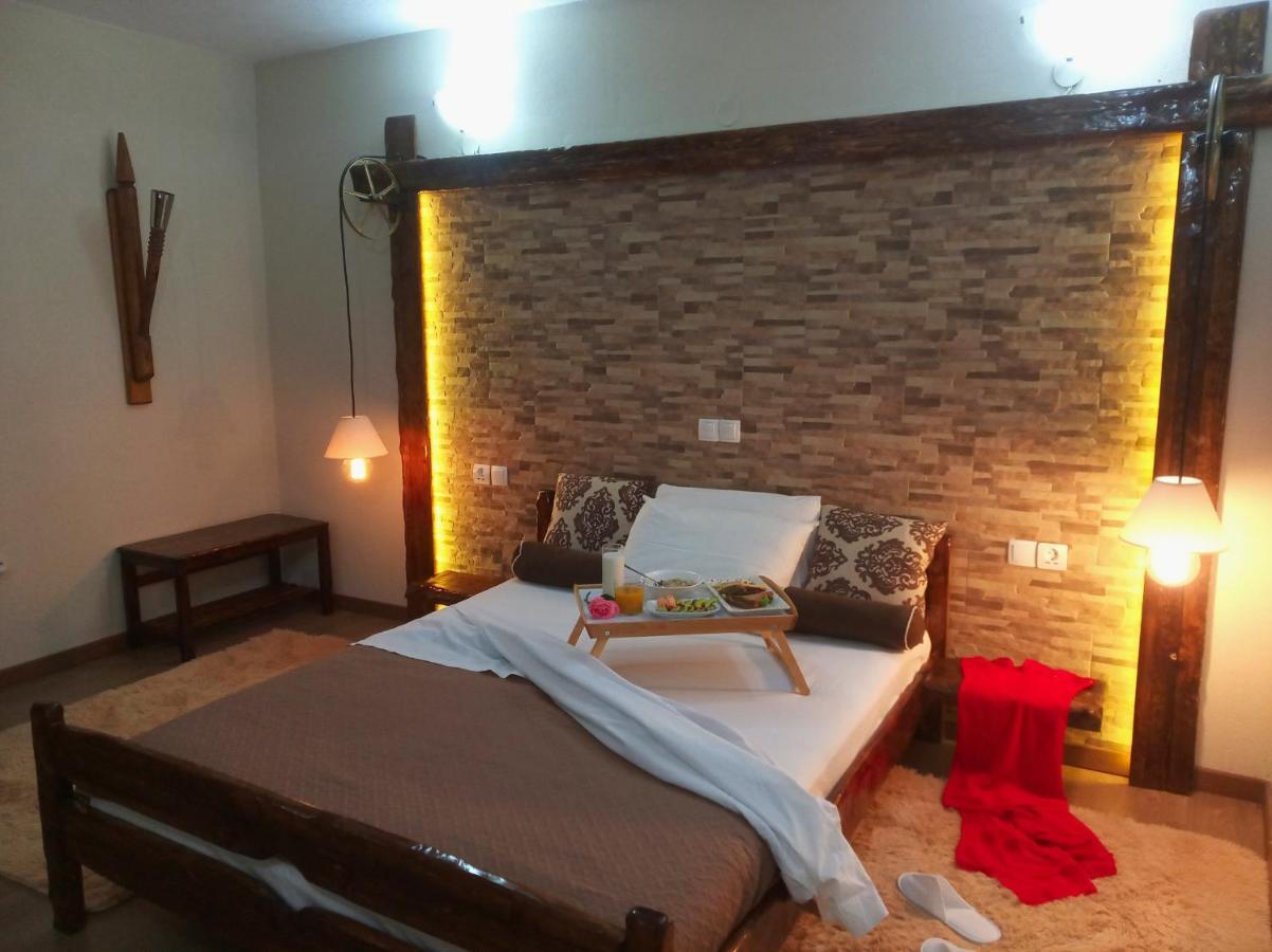 Apartamento The Elysian At Nicopolis Jacuzzi Nikopolis Exterior foto